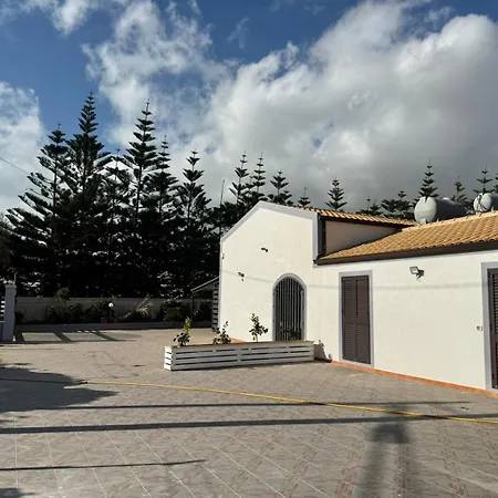 Gardenia Fronte Mare X4 Санта-Мария-дель-Фокалло